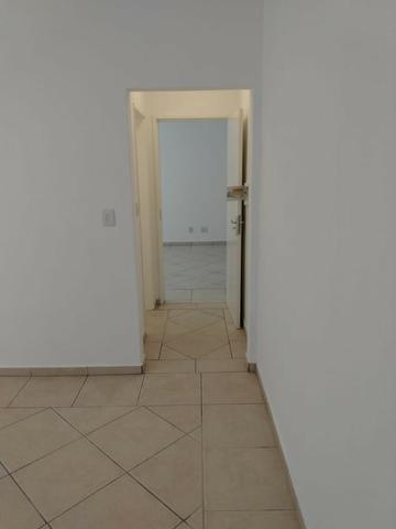Vende-se apartamento central de 1 dormitório com garagem, Pelotas - Foto 7