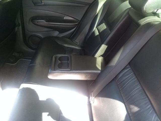City DX 1.5 Flex - Baixo km - Consigo Financiamento - 2013 - Foto 2