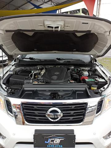 Nissan Frontier - Foto 2