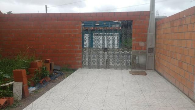 Casa em bairro de médio/alto padrão - Foto 3
