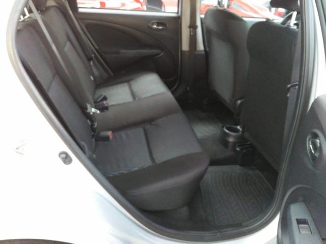 Toyota Etios 2017 1.3 X Hatch Flex - Foto 7