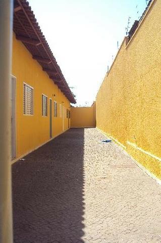 Casa Para Aluguel - 2 Quartos - Setor Sudoeste - Goiânia-Go - Foto 2