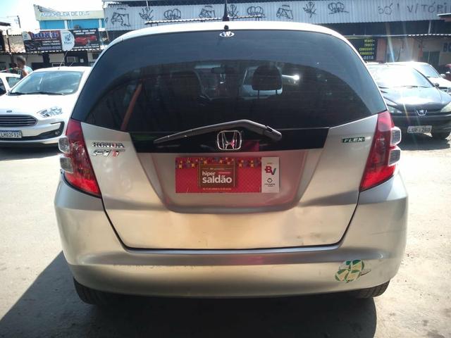 Honda Fit 1.4 LX 2011 Completo + Gnv Ent: R$ 5.000,00 + 48x 750,00 - Foto 6