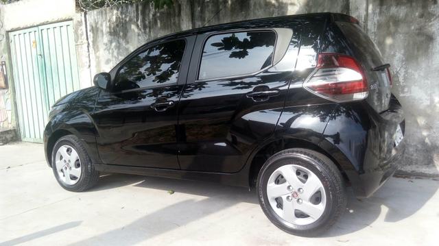 Fiat mobi 1.0 2017 completao