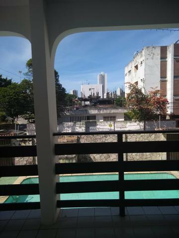 Excelente Casa com Piscina em Candeias - Foto 6