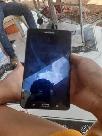 Vendo este tablet tá em prefeitas condição