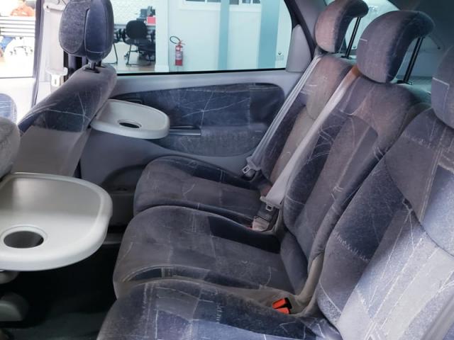 RENAULT SCENIC EXPRESSION 1.6 16V - Foto 11