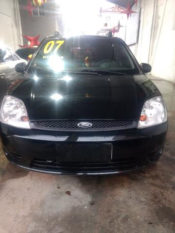 Fiesta Hatch 2007 completo + GNV