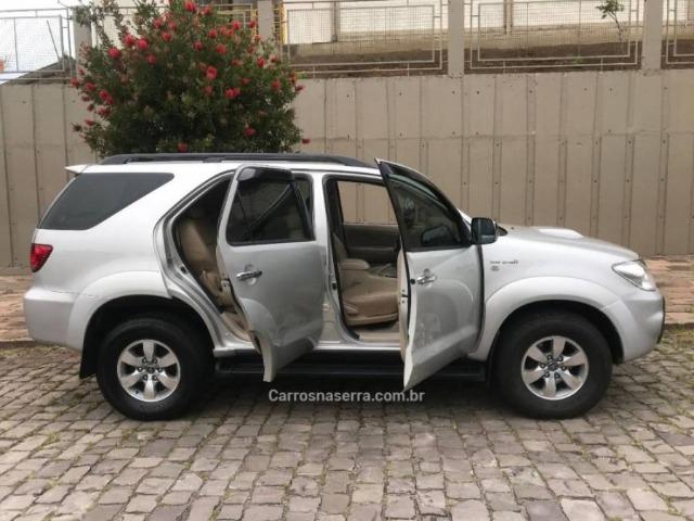 Hilux sw4 3.0 sr 4x4 cd 16v turbo intercooler - automático - Foto 5