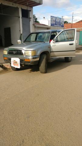 Vendo Hilux