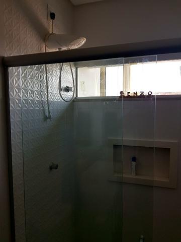 Casa pronta no Alphaville, com: 3/4, sendo uma suíte // área gourmet c piscina - Foto 4