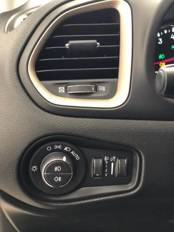 RENEGADE 2016/2017 1.8 16V FLEX LIMITED 4P AUTOMÁTICO - Foto 3