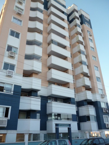 620 - Apartamento com Sacada para Alugar no Jardim Cidade de Florianópolis!