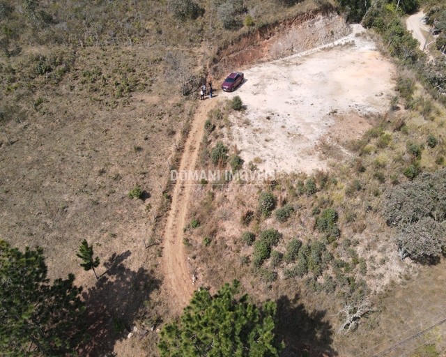 Belo Terreno Plano à Venda na Região do Parque da Água Santa - Campos do Jordão/SP - Foto 5