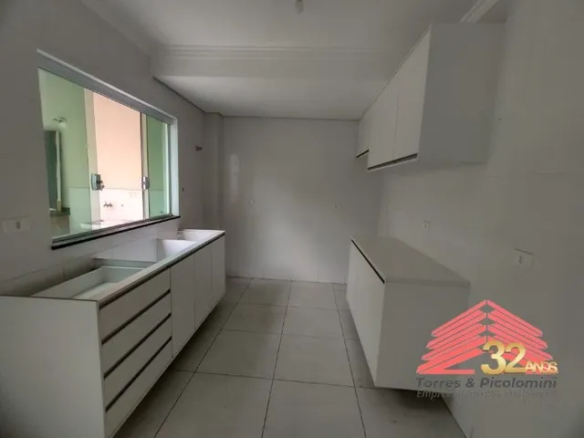 Sobrado Vila Formosa, 3 suítes com armários,sala ampla ,lavabo,cozinha planejada, 2 vagas