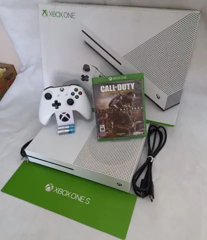 XBOX ONE S 1TB Com Garantia LOJA FABGAMES - Antiguidades - Santa Cruz, Juiz  de Fora 1257160123