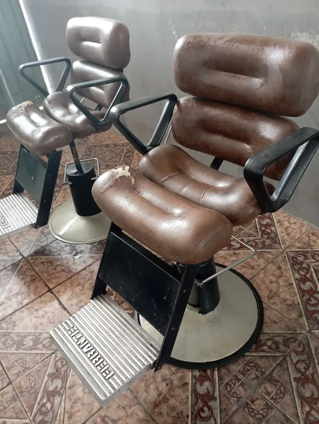 Cadeira De Barbeiro Ferrante 100% Restaurada (12x Sem Juros) - R$ 5.799,00