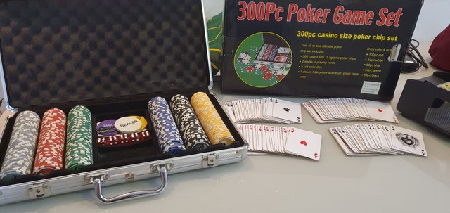 Maleta de Jogo poker 300 fichas