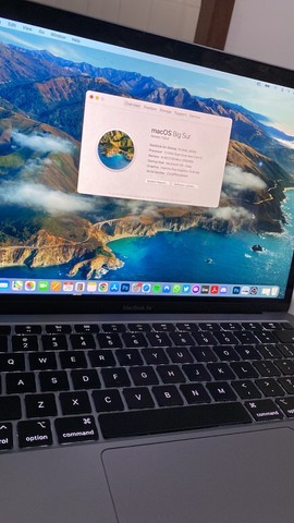 新品非売品 〈価格交渉可〉MacBook Air デュアルコアIntel core i3