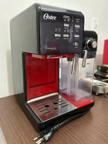 Máquina de Café Oster Prima Latte em segunda mão durante 50 EUR em