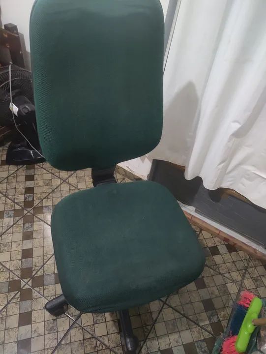 Cadeira de escritório - Foto 2