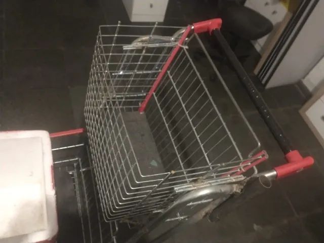 Carrinhos para ambulantes para o carnaval,  vendo ou troco. Vários modelos e tamanhos, óti