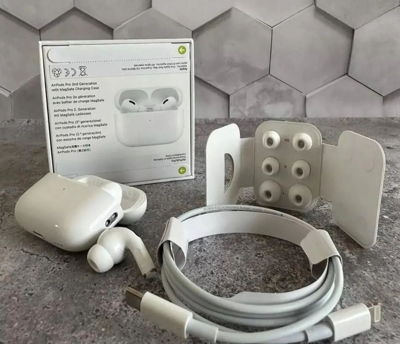 AirPods Pro 2ª Geração com Case MagSafe - NOVOS - Fones de Ouvido