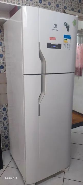 Geladeira electrolux frost free