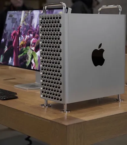 Mac Pro M2 Ultra 24 Core CPU 60 Core GPU 64GB 1TB