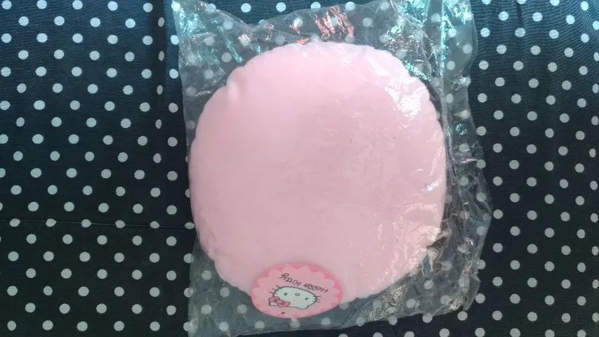 Almofada Hello Kitty nova em perfeito estado de conservação! - Foto 3