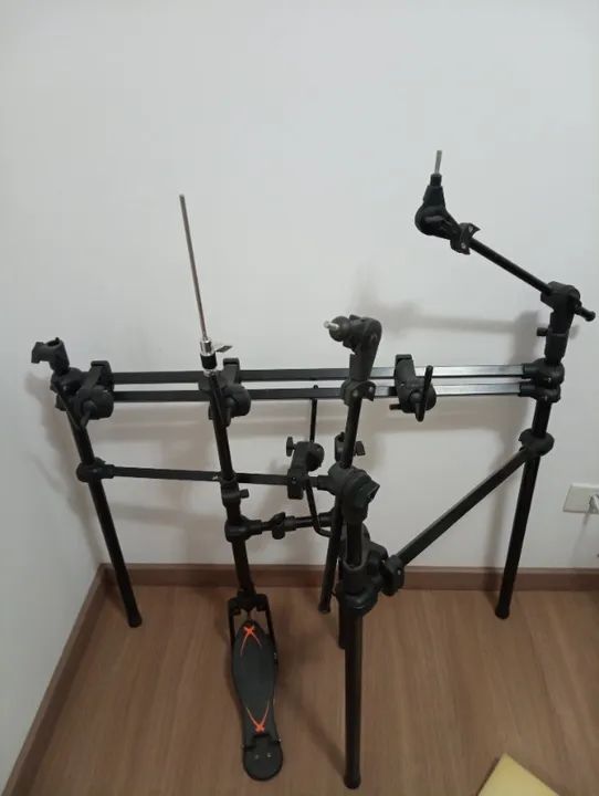 Bateria Acústica RMV Road tambores + rack+ 5 clamps - Foto 2