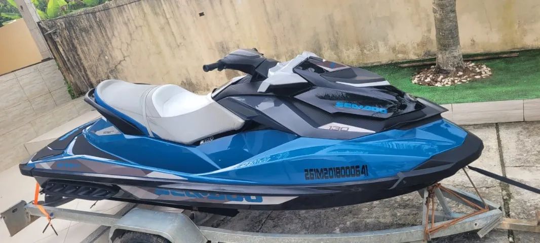 Jet ski Seaado 