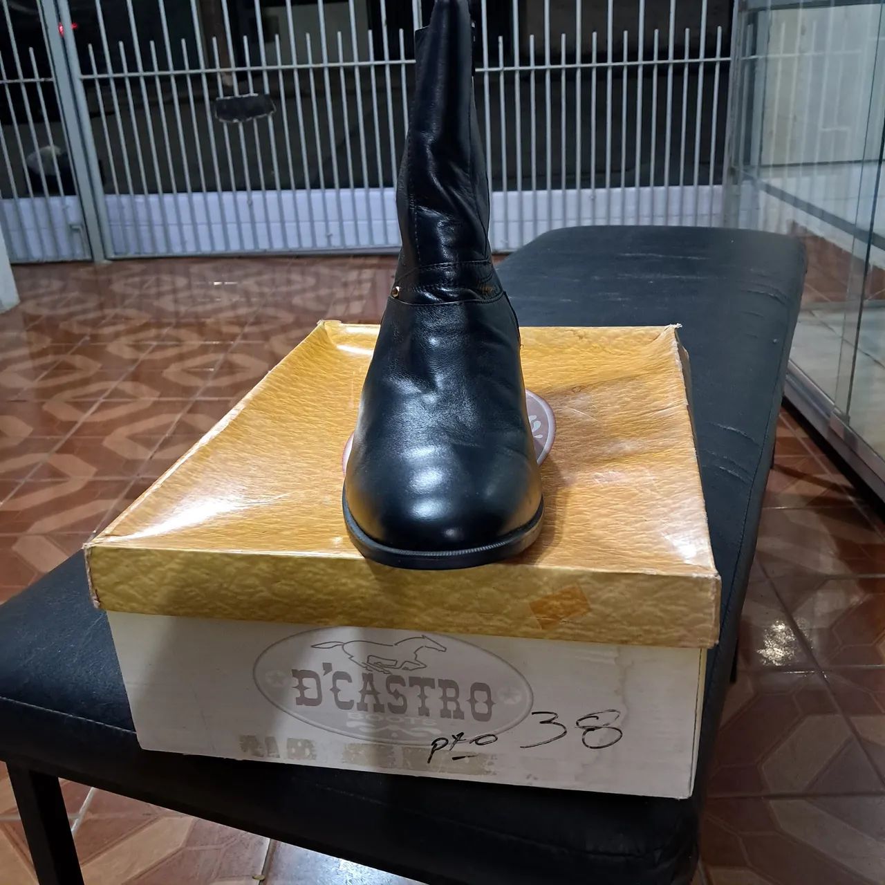 Bota de Couro D'Castro - Foto 2