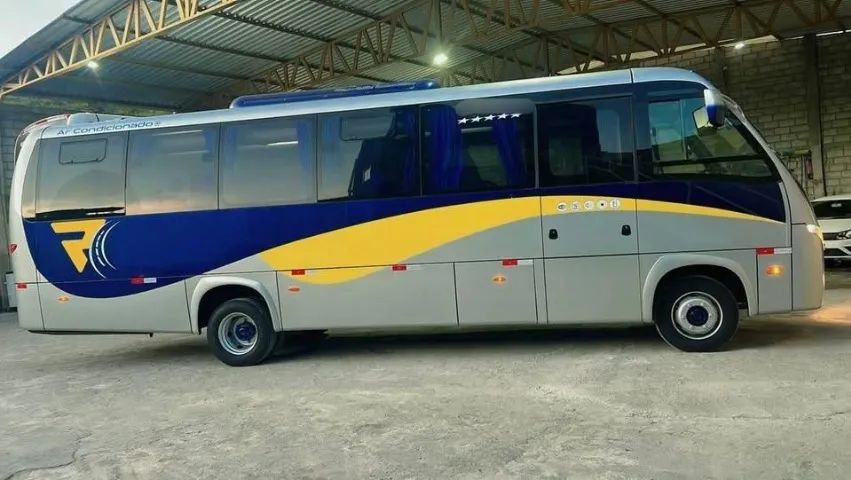 2015 VOLARE dw9 31 lugares - Foto 2