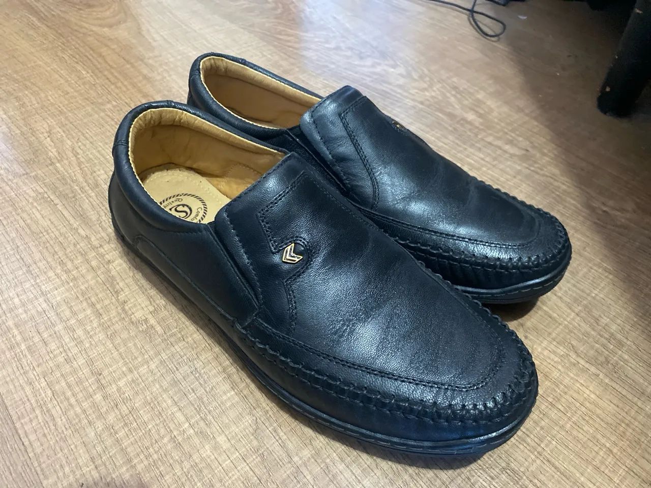 Sapatos Mocassim em Couro Preto Luflex