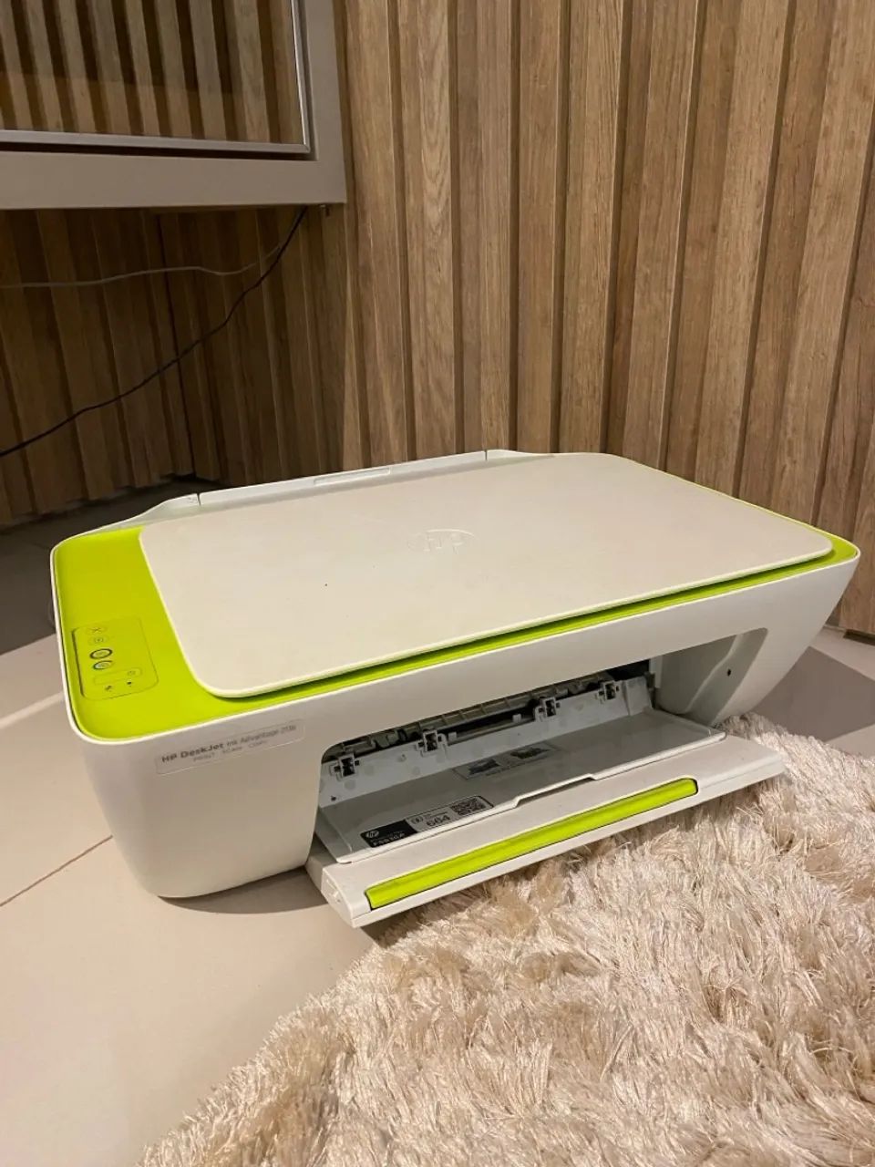 Impressora HP DeskJet Ink Advantage 2136 - Foto 2