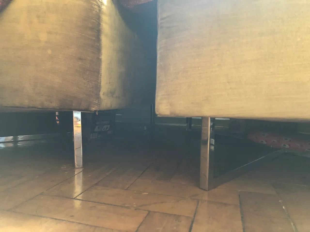 SOFÁ 2 LUGARES 64290864593538123