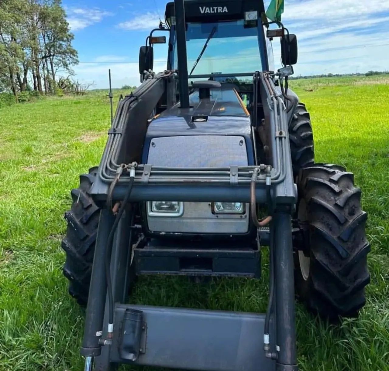 Trator Valtra com entrada de R$ 30 Mil - Foto 4
