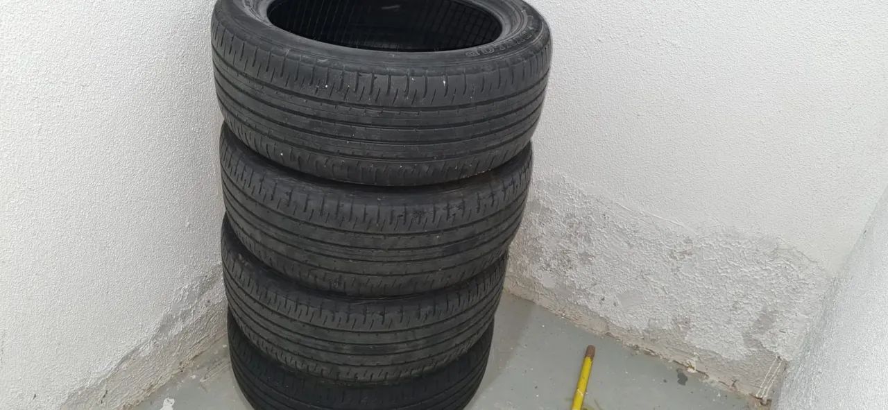 Pneu 225/50R18 95V - Foto 3