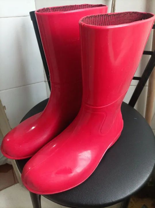 Botas de Chuva Vermelhas
