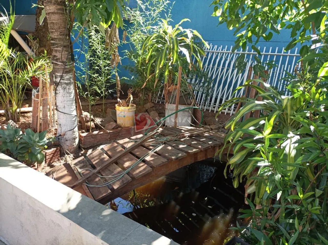 CASA EM ESTILO COLONIAL c janelas/portas madeira maciça - Foto 3