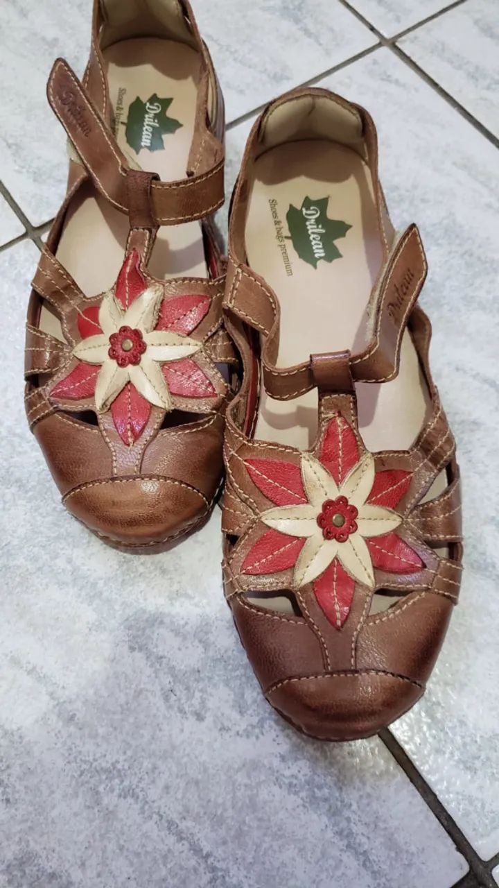  sapatilha 100% em couro com palmilha ortopédica em gel R$ 280  - Foto 2