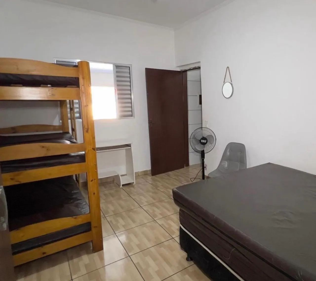 Casa uma quadra da praia  - Foto 12