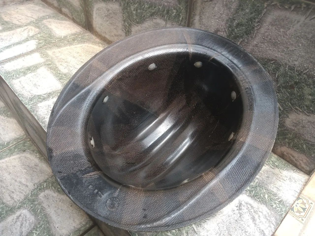 Capacete operário antigo 428514459686031362