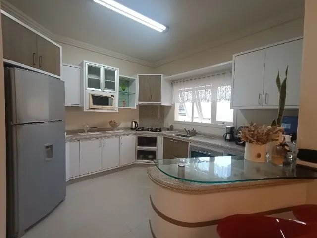 Casa 3 dorm com AMPLO TERRENO para quem quer morar com conforto e praticidade no dia a dia - Foto 4