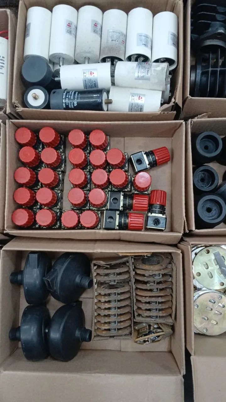 LOTE DE PEÇAS PARA COMPRESSOR 24L NCA24L2HP APROXIMADAMENTE 850 ITENS SEMINOVOS! - Foto 4