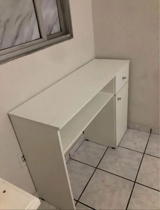 Mesa de Escritório Branca com Gaveta - Foto 2