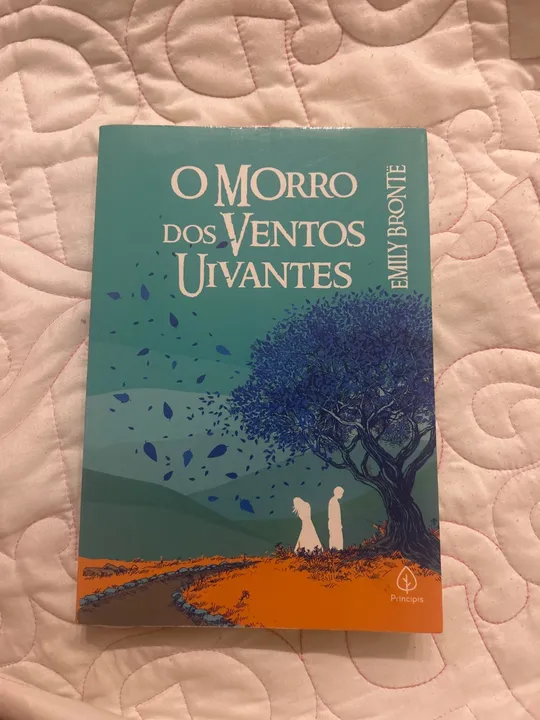 O Morro dos Ventos Uivantes - Emily Brontë