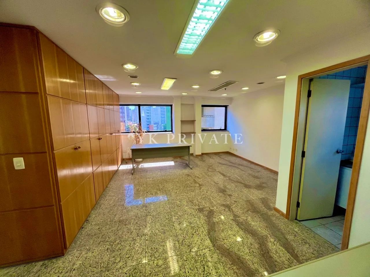 Sala Comercial à Venda Rua Ministro Godói/ Perdizes/ 32m²/ 1 vaga