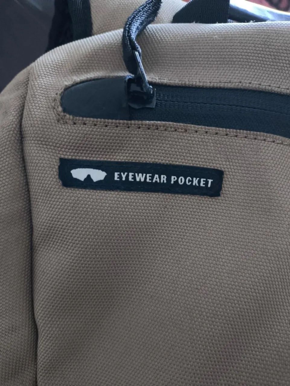 Mochila Oakley - Design moderno e resistente! - Foto 4